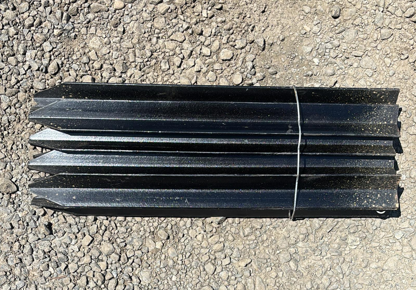 450MM STAR PICKET BLACK