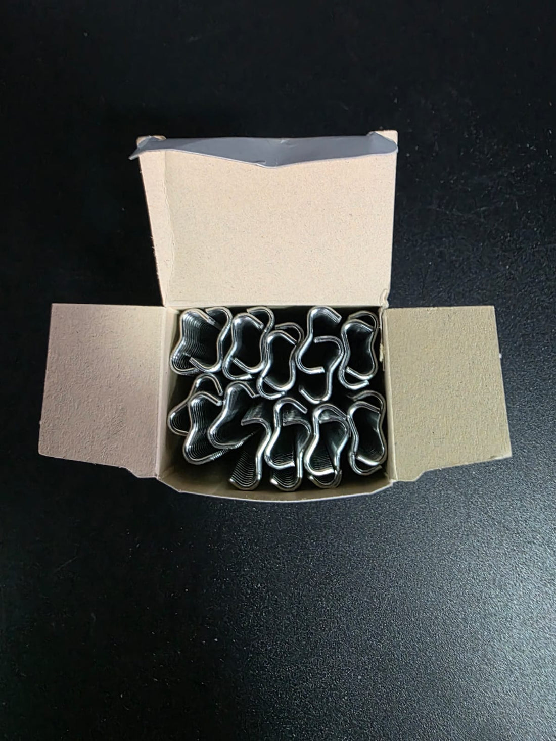 box of clips – Steadfast Rural Fencing
