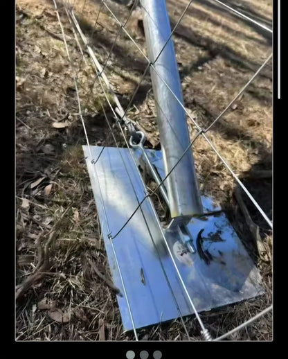 universal stay assembly