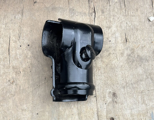 tee 40t x 50nb black